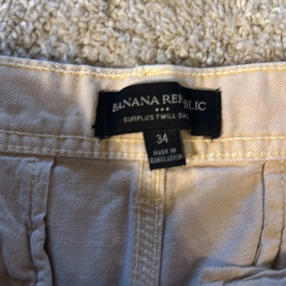 🍍Banana Republic surplus twill shorts🍍SZ 34🍍waist 16”🍍8” inseam🍍